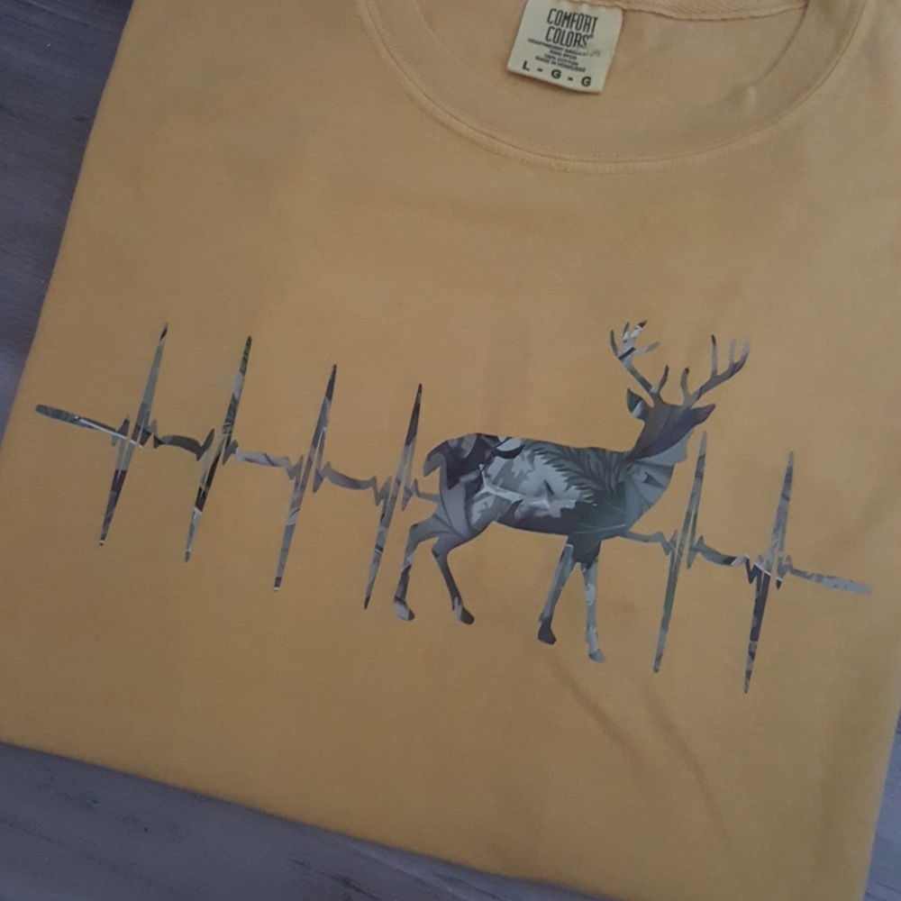 Custom tshirt -unisex (mustard color)